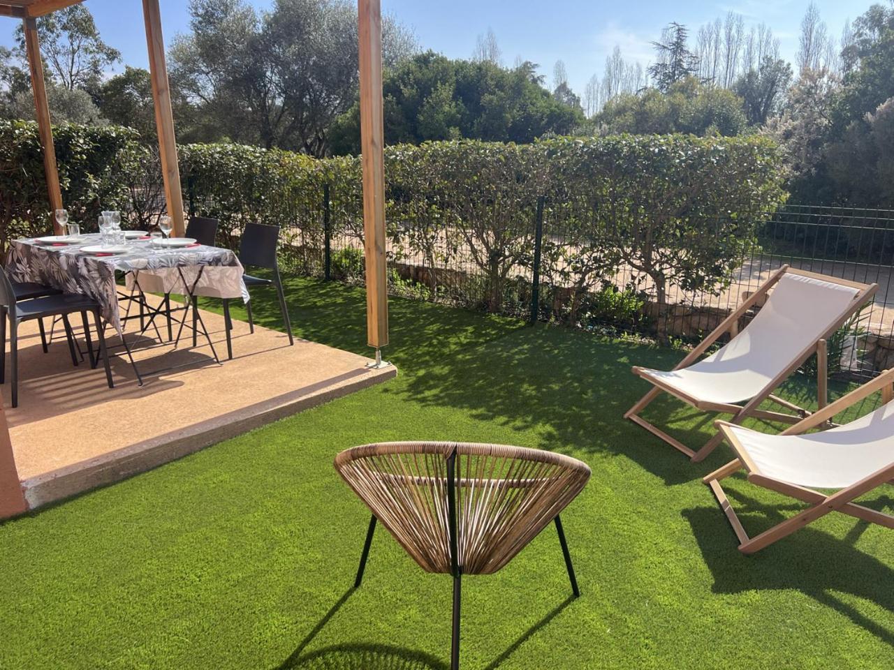 Residence Hoteliere Les Hameaux De Saint Cyprien Appartement 2 Chambres 르씨 외부 사진