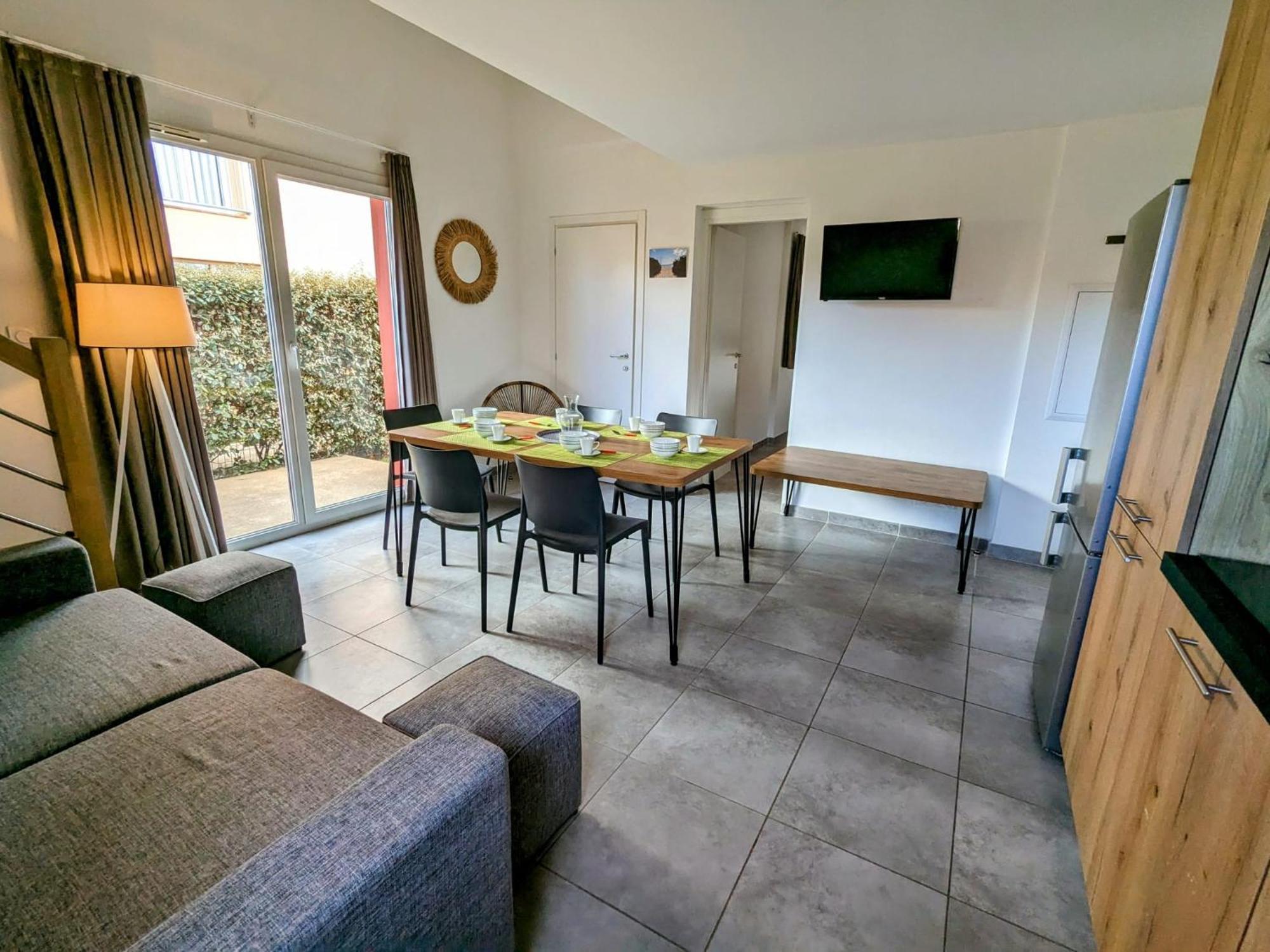 Residence Hoteliere Les Hameaux De Saint Cyprien Appartement 2 Chambres 르씨 외부 사진