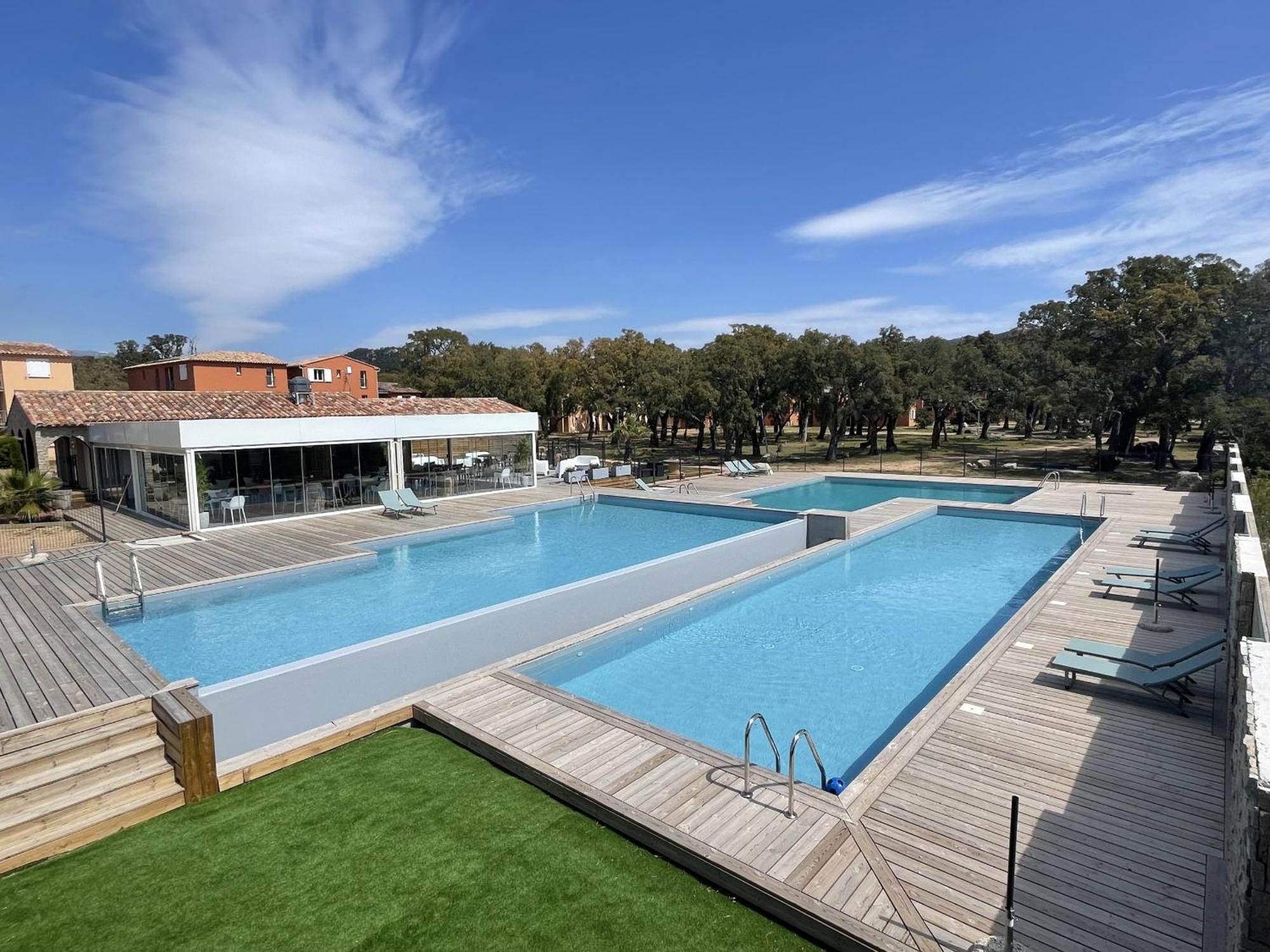 Residence Hoteliere Les Hameaux De Saint Cyprien Appartement 2 Chambres 르씨 외부 사진