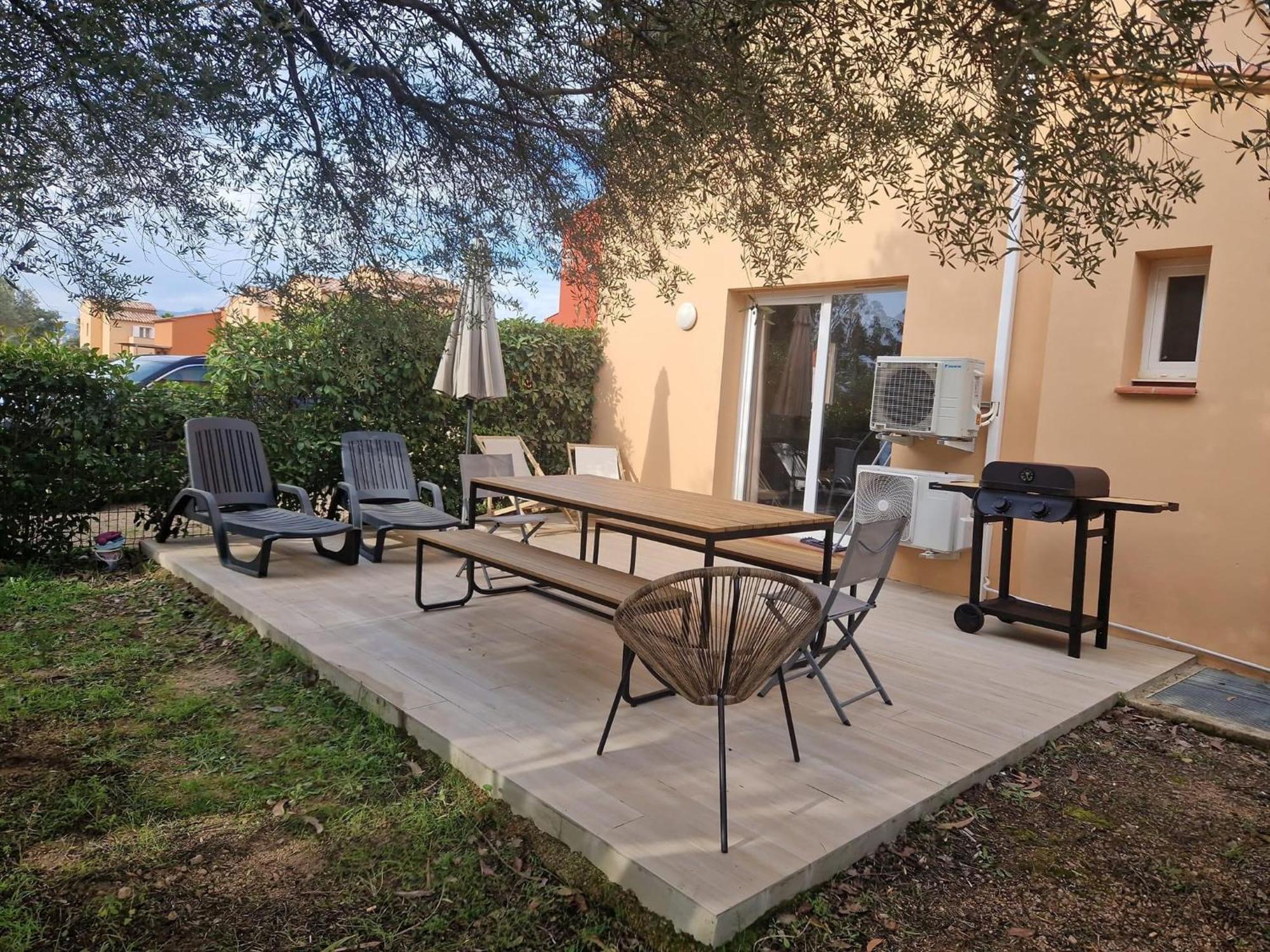 Residence Hoteliere Les Hameaux De Saint Cyprien Appartement 2 Chambres 르씨 외부 사진
